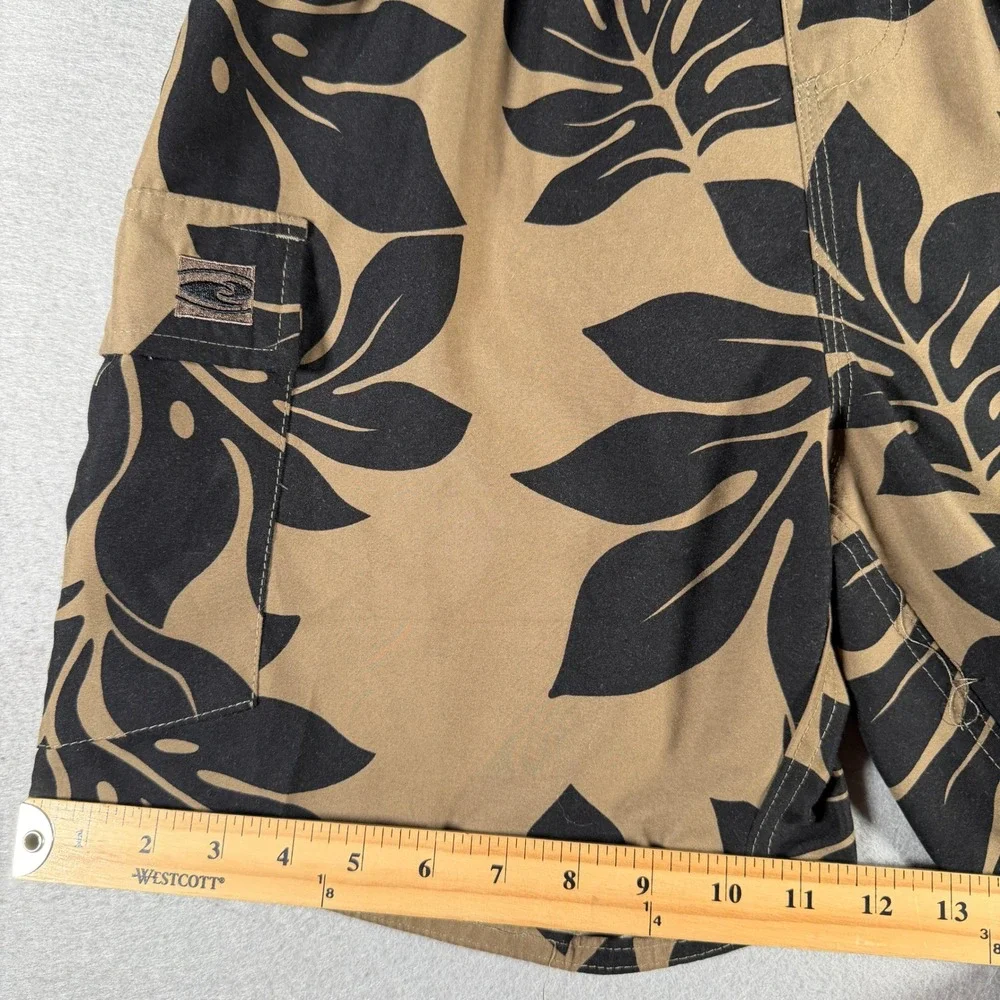 Hawaiian Performance Surfwear Mens Small Tan Black Monstera Leaf Board Shorts 28